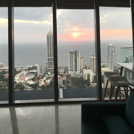 Altair Luxury Colombo By Miracle Appartement Buitenkant foto