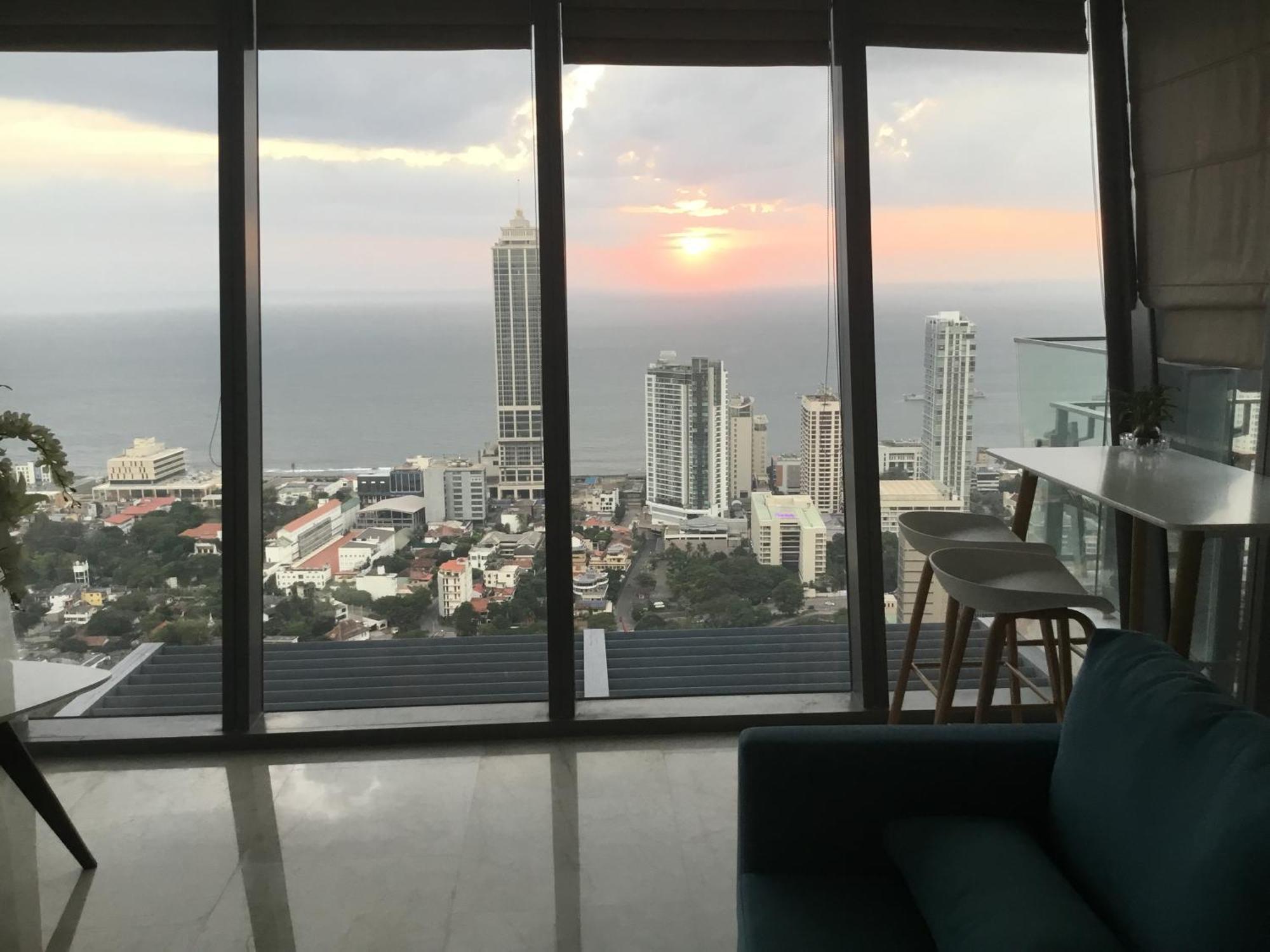 Altair Luxury Colombo By Miracle Appartement Buitenkant foto